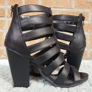 Steve Madden Petra Sandals